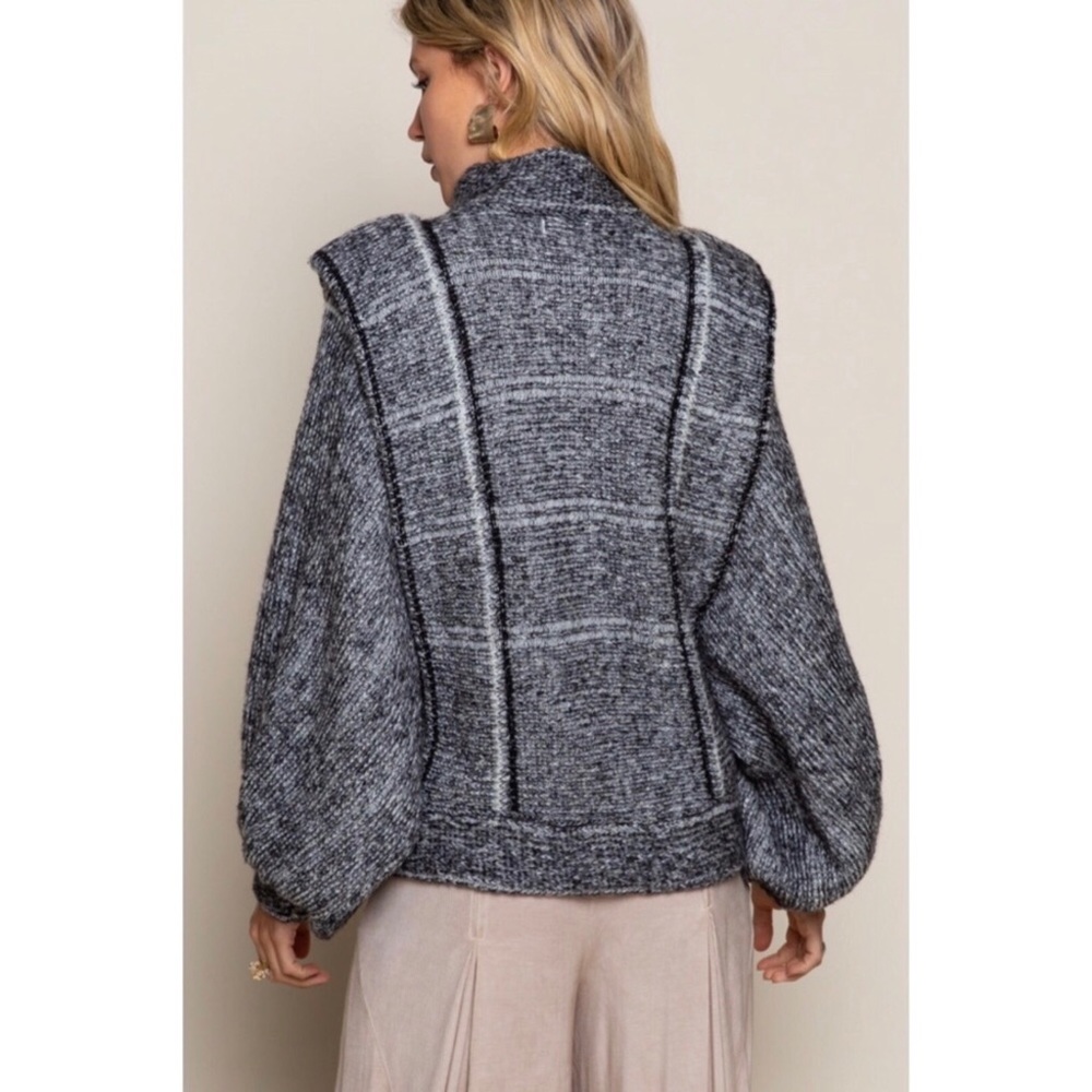 🔥SALE POL 80s Inspired Grey Plaid Soft Knit Sweater Coat - Picture 3 of 7